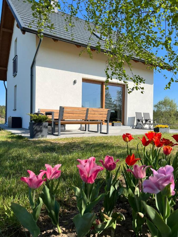 Ferienwohnung White House - dom na Kaszubach Stężyca Exterior foto